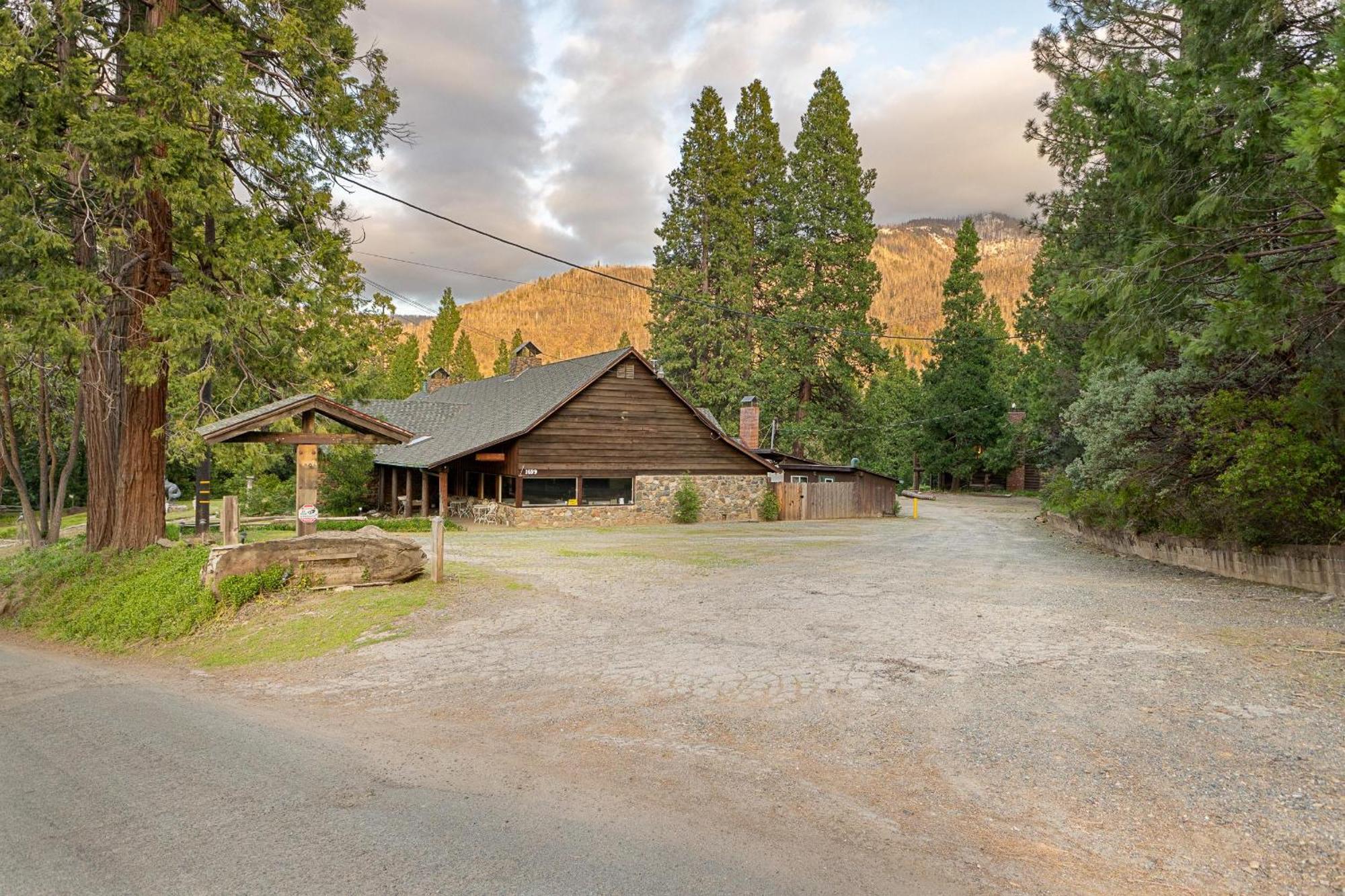 Camp Nelson Lodge Room 10 Ponderosa Bagian luar foto